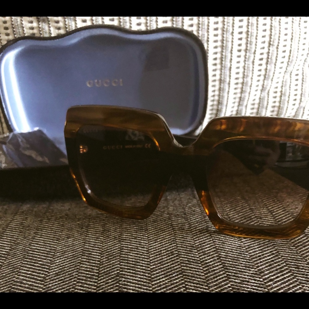 Oversized Gucci Sunglasses